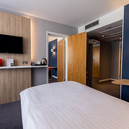 Holiday Inn Express Norwich By Ihg Drayton  Экстерьер фото