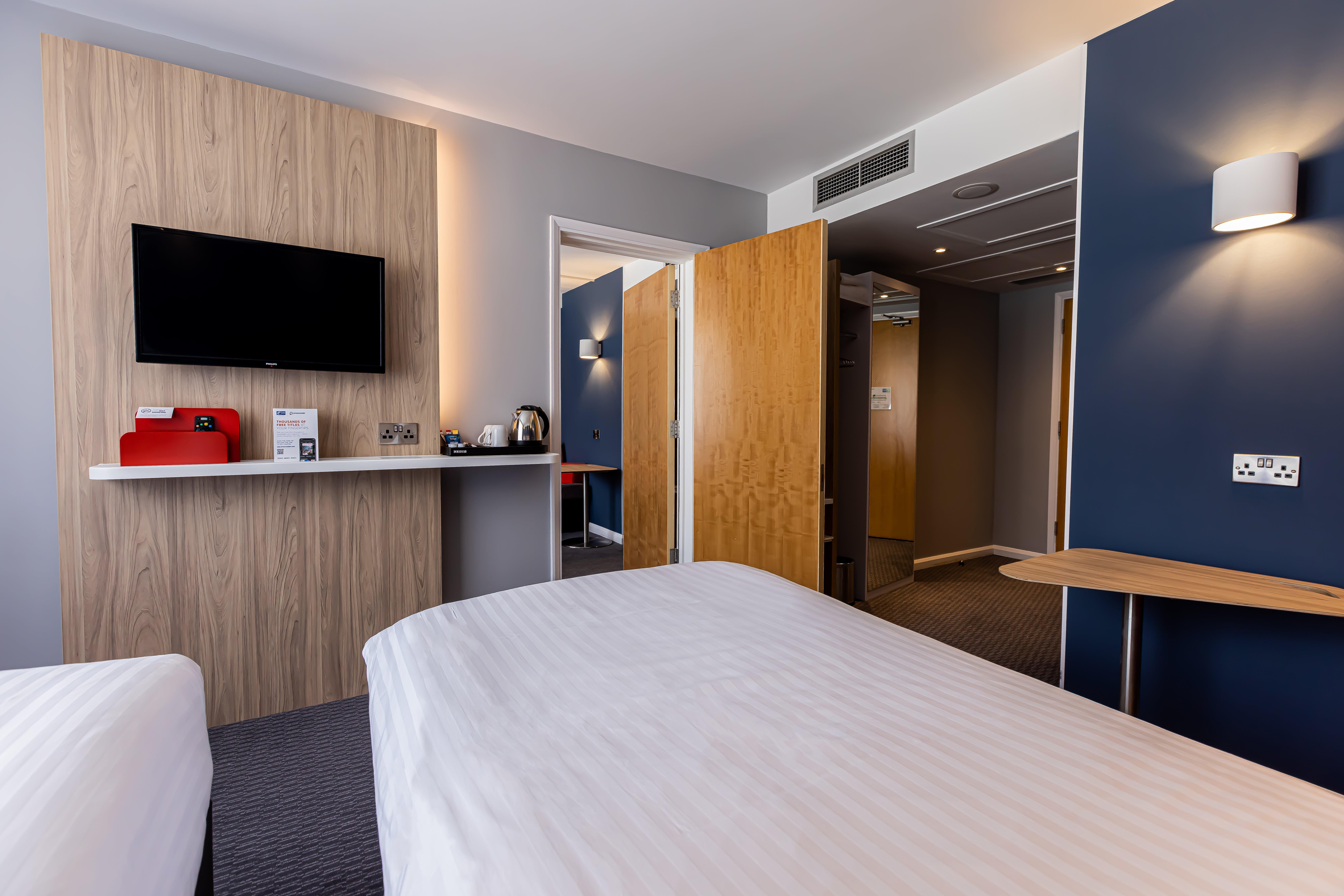 Holiday Inn Express Norwich By Ihg Drayton  Экстерьер фото