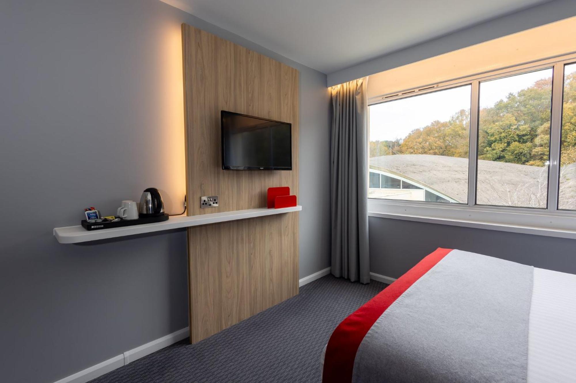 Holiday Inn Express Norwich By Ihg Drayton  Экстерьер фото