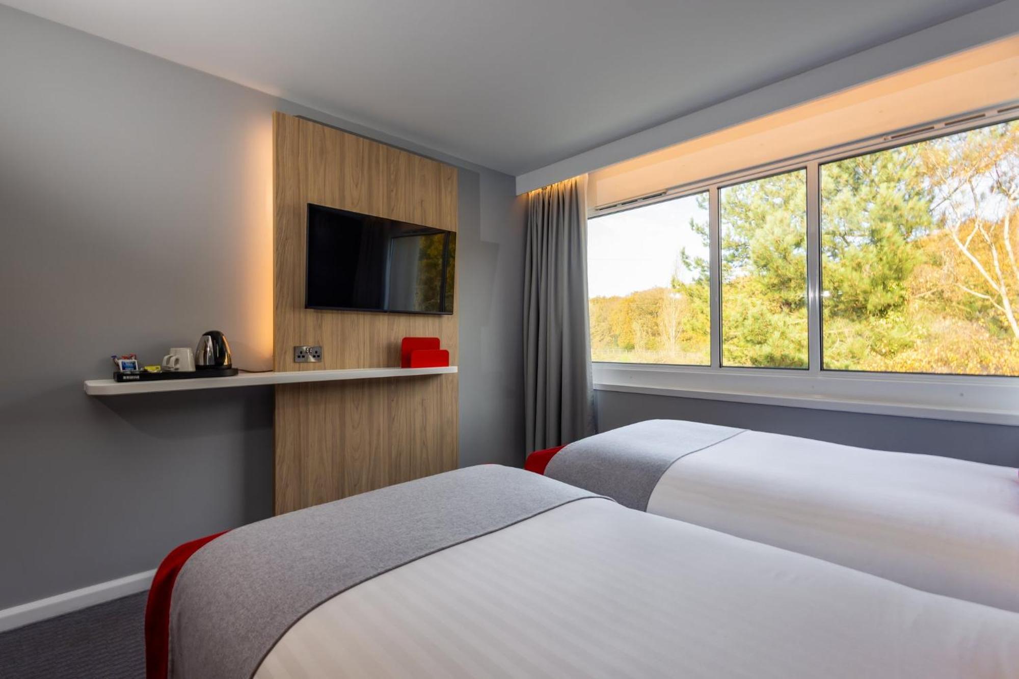 Holiday Inn Express Norwich By Ihg Drayton  Экстерьер фото