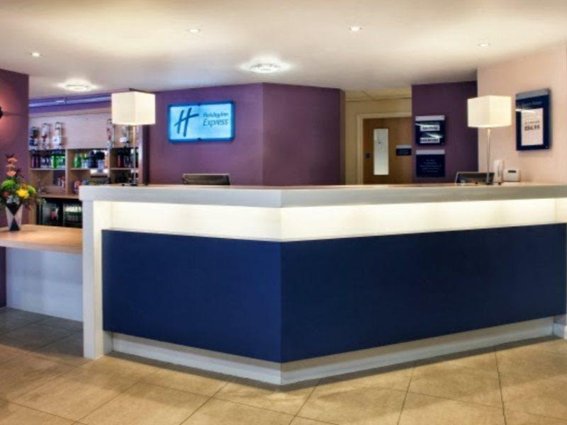 Holiday Inn Express Norwich By Ihg Drayton  Экстерьер фото